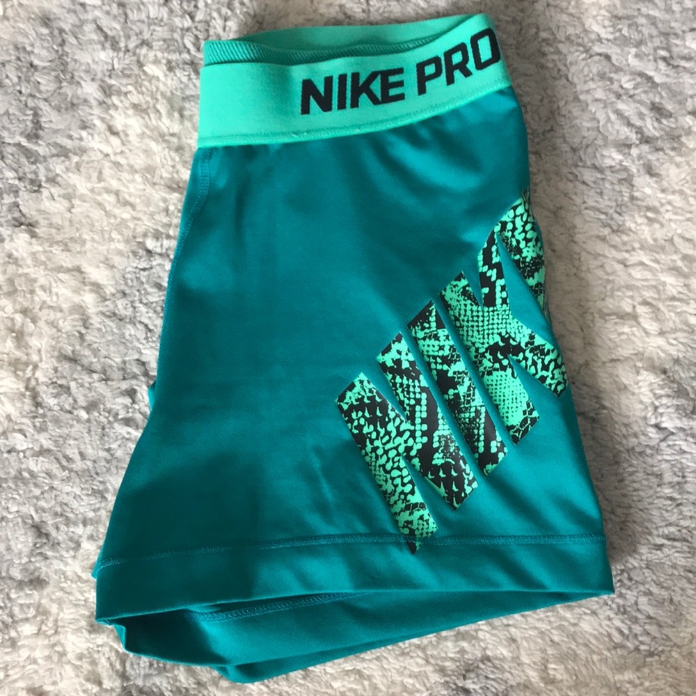 Nike Pros